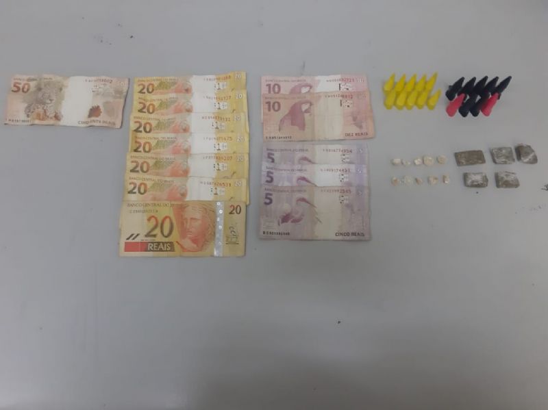 Menor de idade apreendido com dinheiro confessa que o valor é da vendas de drogas no bairro São João 
